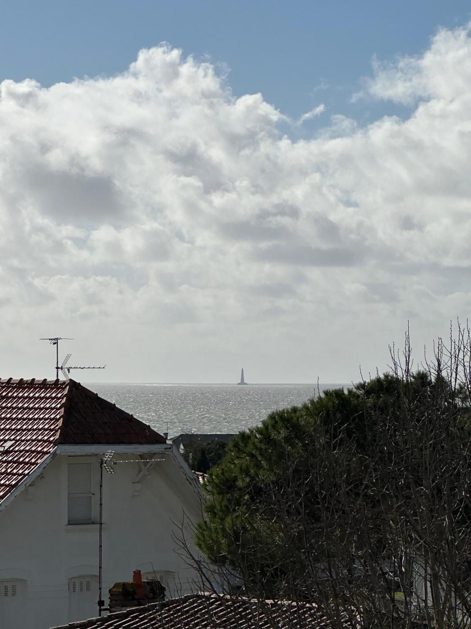 Superbe T4 Vue Mer A Royan, 2 Min A Pied Des Plages Apartment Luaran gambar